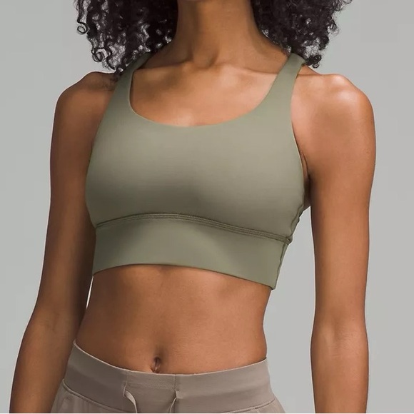 Lululemon - Light Green Sports Bra - Picture 3 of 3